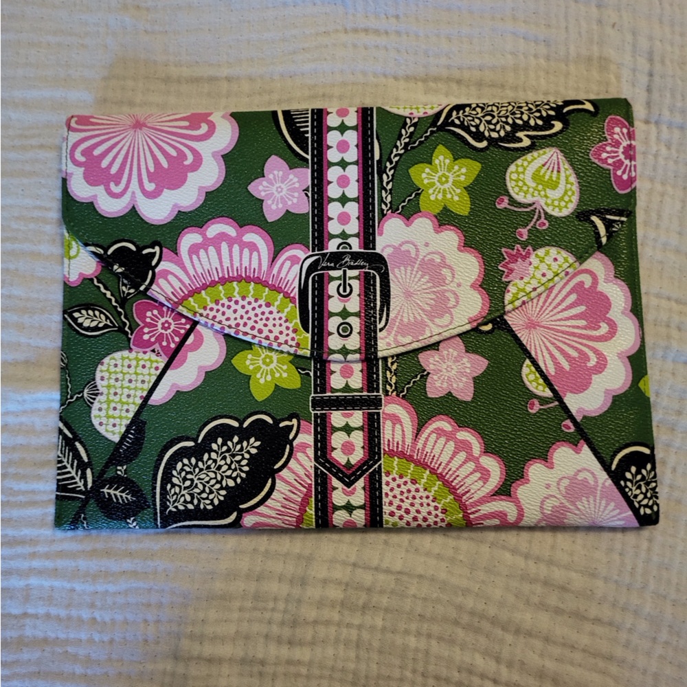 Vera Bradley Olivia Pink Tech Tablet/iPad Envelope Clutch NWOT 10” x 8”